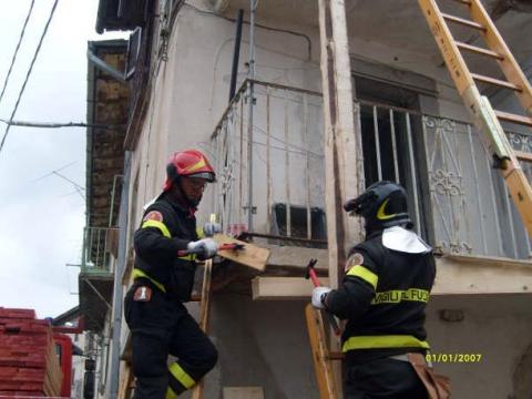 Emergenza terremoto: il lavoro dei Vigili del fuoco