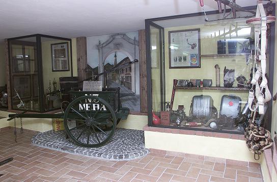 Particolare dell'interno del Museo di Mese VV.F.