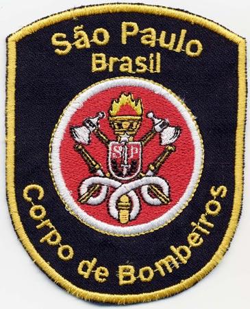 Sao Paulo - Distintivco nero con al centro una fiamma su sfondo rosso