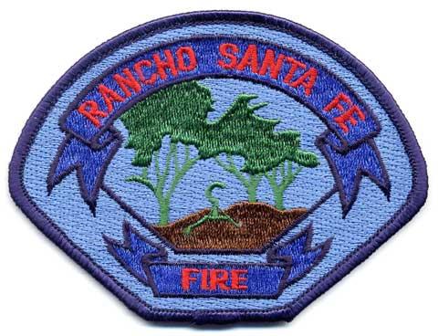 Rancho Santa Fe - Distintivo blu con al centro alberi