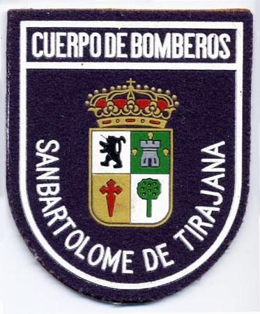 San Bartolome De Tirajana (Islas Canarias) - Distintivo nero con al centro una corona