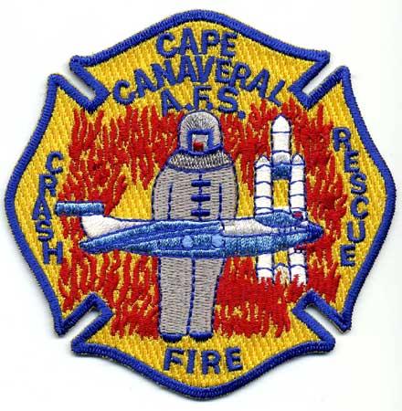Cape Canaveral - Distintivo giallo con al centro navetta spaziale