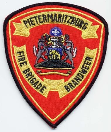 Pietermaritzburg - Distintivo rosso con diciture nere