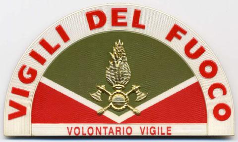 Vigile Volontario (Da Braccio) - Distintivo verde e rosso con al centro fiamma dorata e V bianca