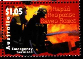 Servizi emergenza - Vigili del Fuoco spengono incendio (1997)