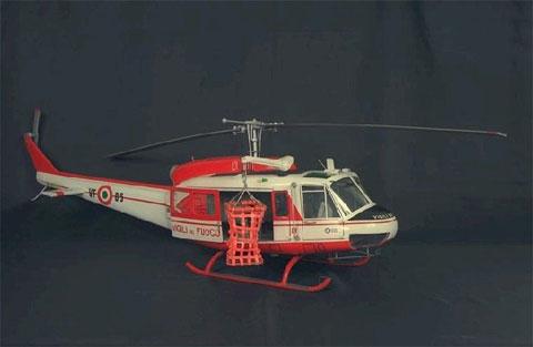 Elicottero Agusta Bell 205. Anno 1975