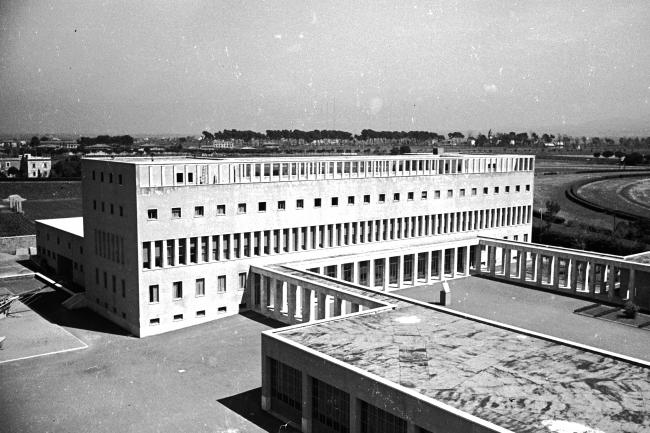 La Scuola Allievi Ufficiali e il cortile d'onore nel 1941